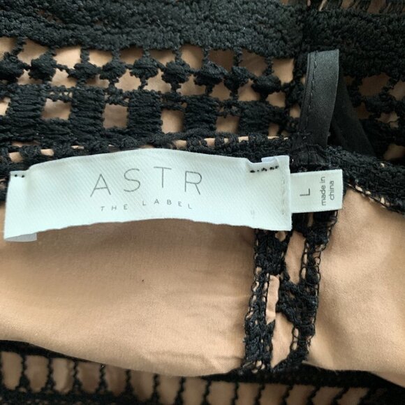 ASTR The Label Black Crochet Lace Sleeveless Strappy Back Dress Sz L #31M - Picture 8 of 10